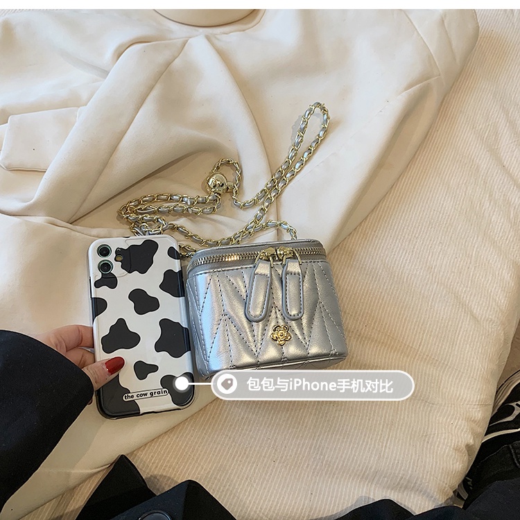 Túi Đeo Chéo Hình Vuông Nhỏ Thêu Họa Tiết Phong Cách Mới Mùa Hè Dễ Phối Đồ Cho Nữ