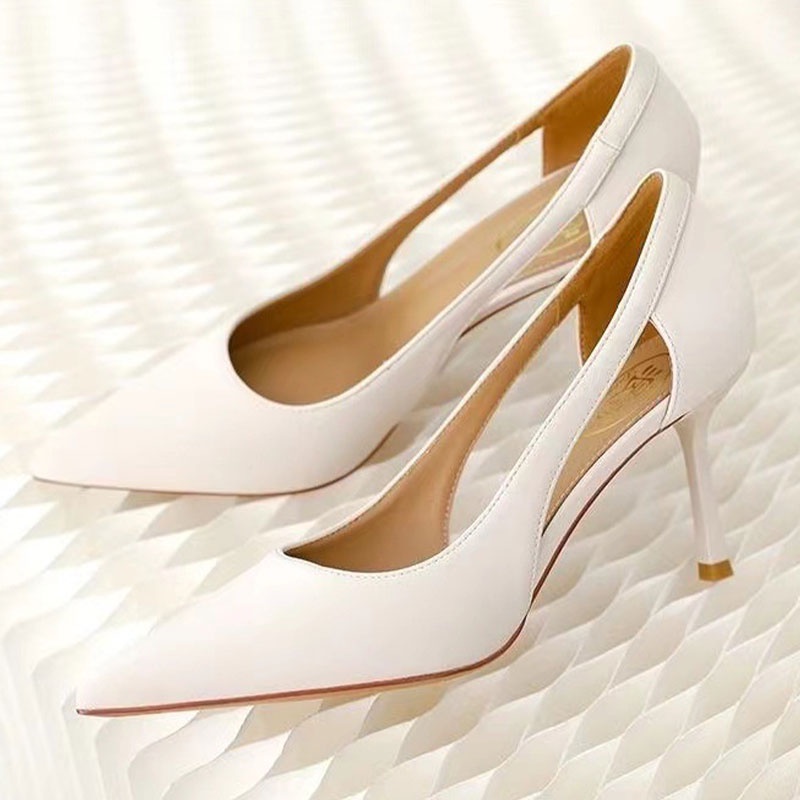 Giày cao gót YUNGUANG mũi nhọn đơn giản thời trang phong cách Pháp
