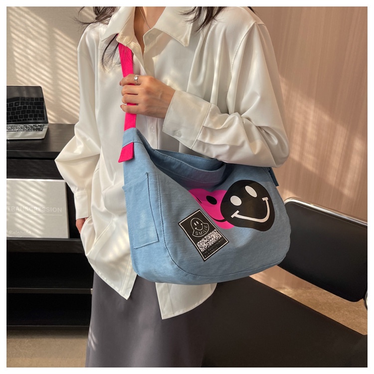 Túi Đeo Vai / Kẹp Nách Vải Canvas Họa Tiết Mặt Cười Hoạt Hình Phong Cách Hàn Quốc Mới Cho Nữ