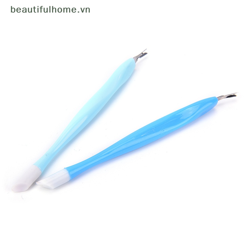Dụng Cụ Loại Bỏ Da Chết Làm Móng Tay Tiện Dụng