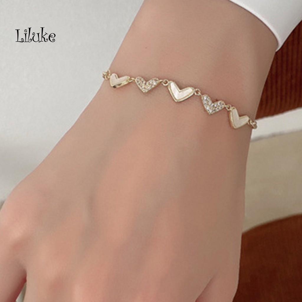 Vòng Tay Hợp Kim Mạ Vàng Trang Trí Hình Trái Tim Đính Đá Xinh Xắn Cho Nữ