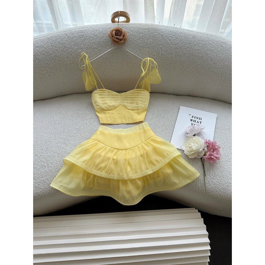 Set Chất Vải Xô Áo Croptop 2 Dây Có Mút Ngực Vàng Chân Váy Mini Xòe Lưng Chun Có Lót Quần , 4 Màu TRắng Đen Vàng Hồng