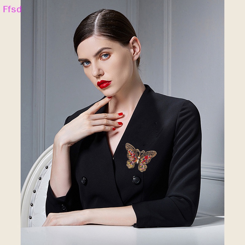 Ghim Cài Áo Lớn Hình Bướm Pha Lê Cho Tiệc Tùng * Bán Chạy {Ffsd}