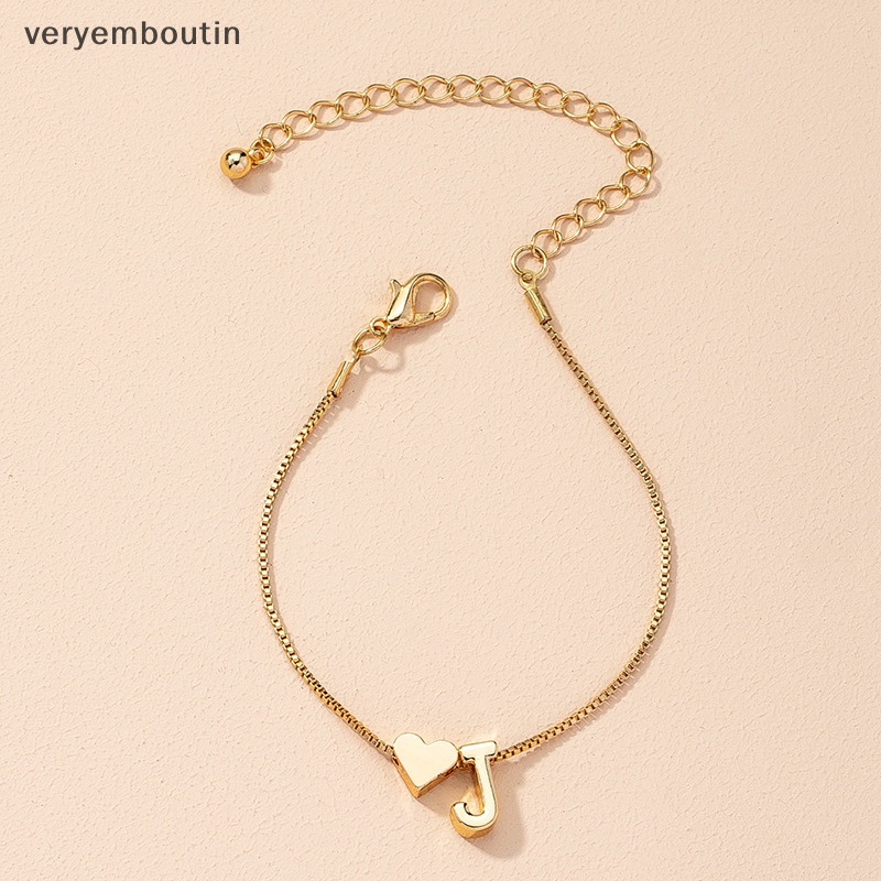Vòng Tay Mặt 26 Chữ Cái Màu Vàng Kim Thời Trang Đơn Giản Cho Nữ