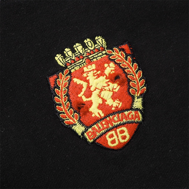 Ba-the Ba-The Cao Cấp Thời Trang Cổ Điển Chất Lượng Cao Co-branding. Miếng Dán Thêu Hạt Giống Và Rửa Xe Công Nghiệp Hạng Nặng Treo Tường Áo Thun Tay Ngắn Năng Động Thời Trang