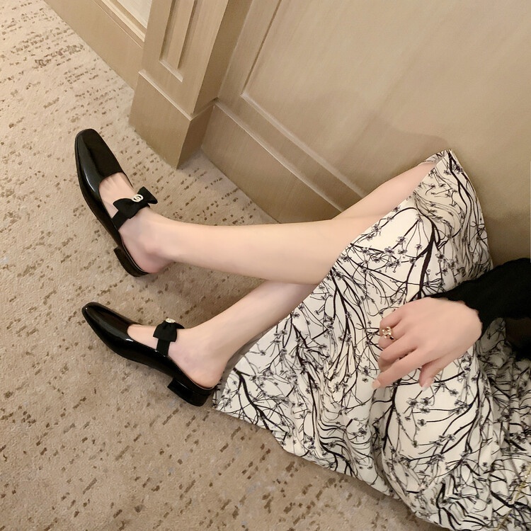 Dép Bít Mũi Đế Dày Đính Nơ Màu Bạc Thời Trang Mùa Hè Cao Cấp Cho Nữ