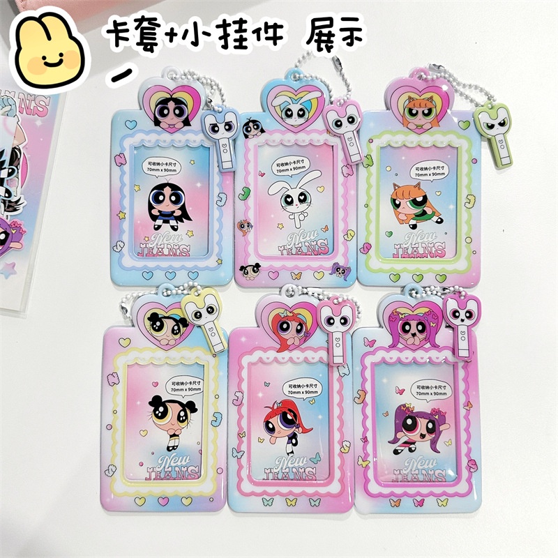 Hàn quốc newjeans nữ cảnh sát bay dễ thương bộ thẻ pvc 3 inch thẻ nhỏ thẻ ăn trưa lưu trữ thẻ túi hiển thị mặt dây chuyền