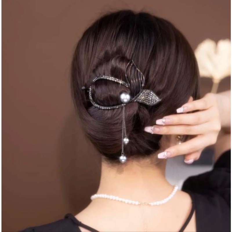 Kẹp Tóc Bướm Đính Ngọc Trai Sang Trọng Cho Nữ