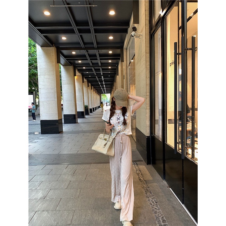 Áo kiểu nữ len mongtoghi thêu hoa croptop MS1127