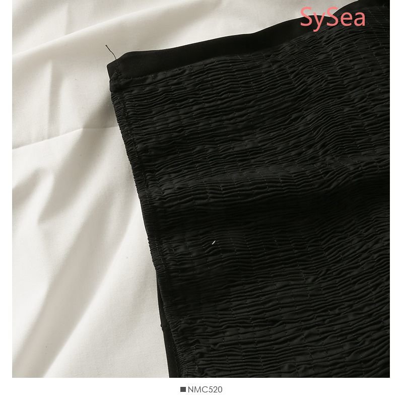 Áo Croptop Cổ Vuông Phối Dây Xích Thời Trang Hè Cá Tính Cho Nữ