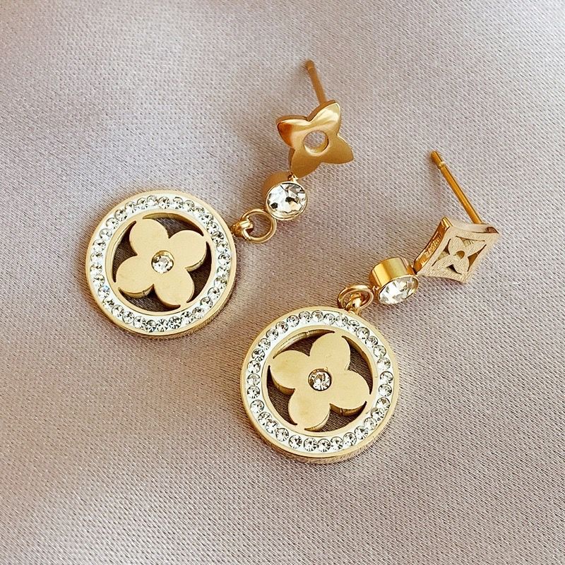 Khuyên Tai Thép Không Gỉ Hình Hoa Bốn Lá Không Gây Dị Ứng Thời Trang Mới 2023 Dành Cho Bạn Nữ