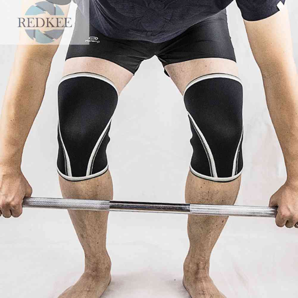 1 Băng Quấn Bảo Vệ Đầu Gối Khi Chơi Thể Thao