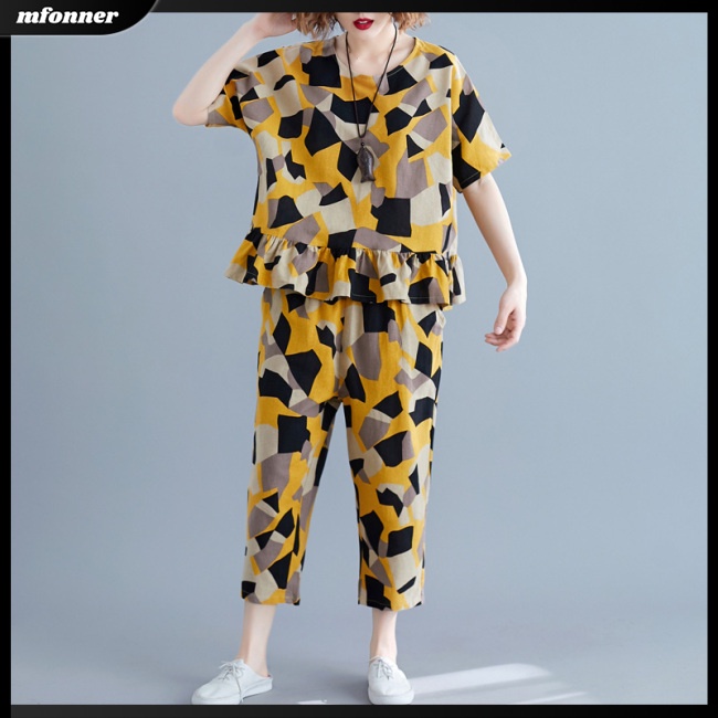 Set Đồ Mùa Hè 2 Món Gồm Áo Thun Tay Cộc + Quần Lửng In Họa Tiết Cho Nữ