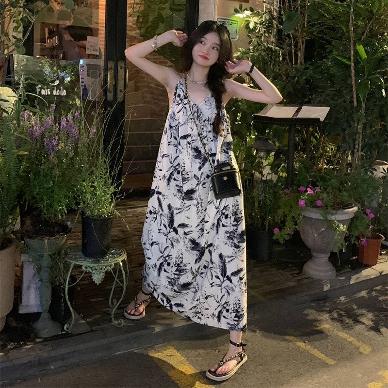 Đầm Hai Dây Cổ Chữ V Họa Tiết Hoa Thiết Kế Mới Thời Trang Mùa Hè Dành Cho Nữ