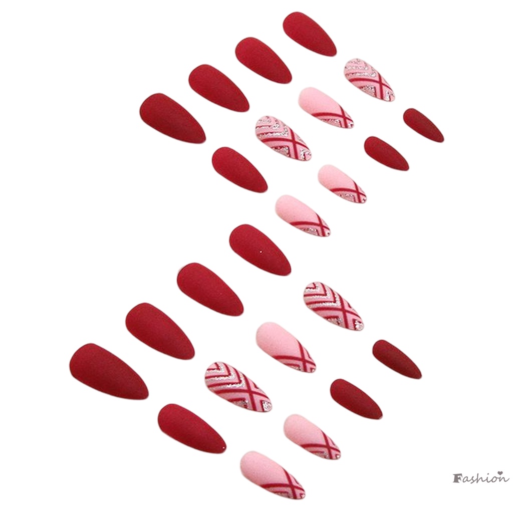 Móng Tay Giả Hình Tam Giác Nhẹ Nhàng Tự Nhiên Cho Nữ