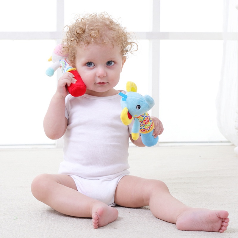 Đồ Chơi Lục Lạc Hình Thú Nhồi Bông Đáng Yêu Cho Trẻ Em