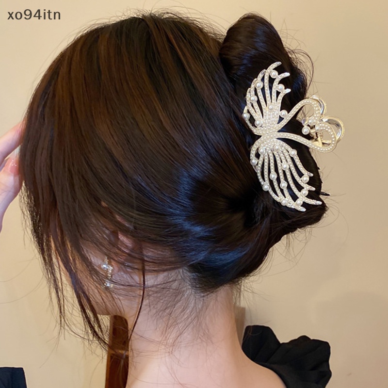 Kẹp Tóc Hình Cá Mập Đính Đá Và Ngọc Trai Cho Nữ