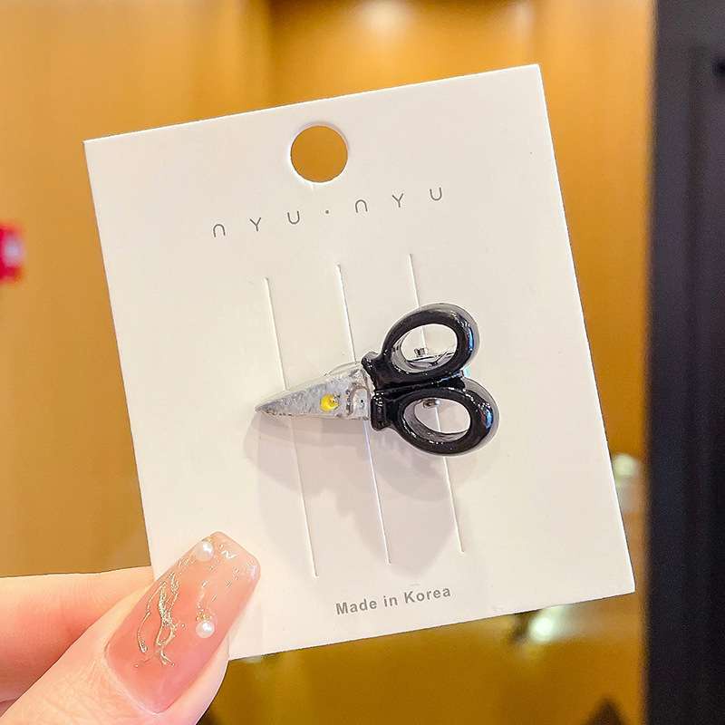 Kẹp Tóc Mỏ Vịt Hình Dao Sáng Tạo Cho Nữ Mã 2023