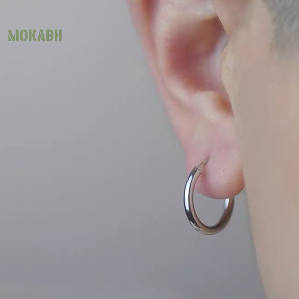 1 Đôi Bông Tai Tròn Bằng Thép Không Gỉ Màu Bạc Bóng Thanh Lịch Thời Trang