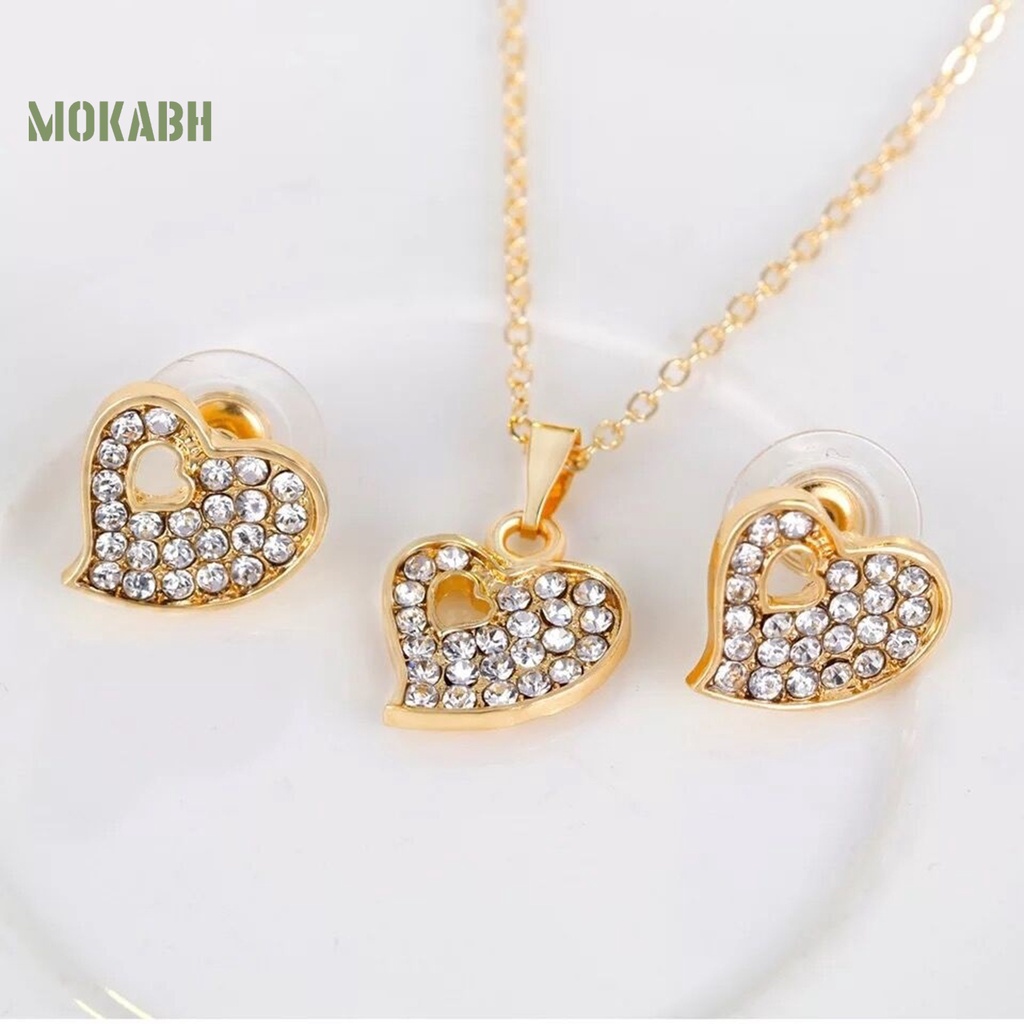 Set 4 Vòng Tay Đính Đá Hình Trái Tim Nhiều Màu Sắc Lấp Lánh