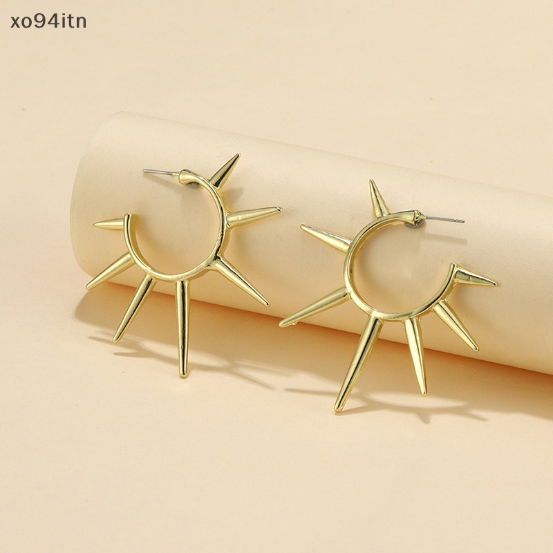 Bông Tai Dạng Vòng Đính Đinh Tán Bằng Kim Loại Phong Cách Hip Hop Punk Thời Trang Âu Mỹ Cho Nữ