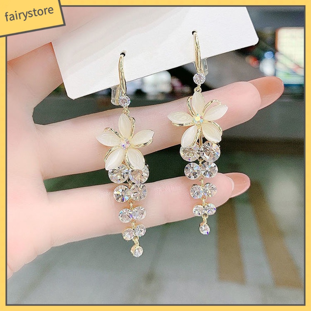 1 Đôi Bông Tai Dáng Dài Hình Hoa Đính Đá Lấp Lánh Thời Trang Cho Nữ