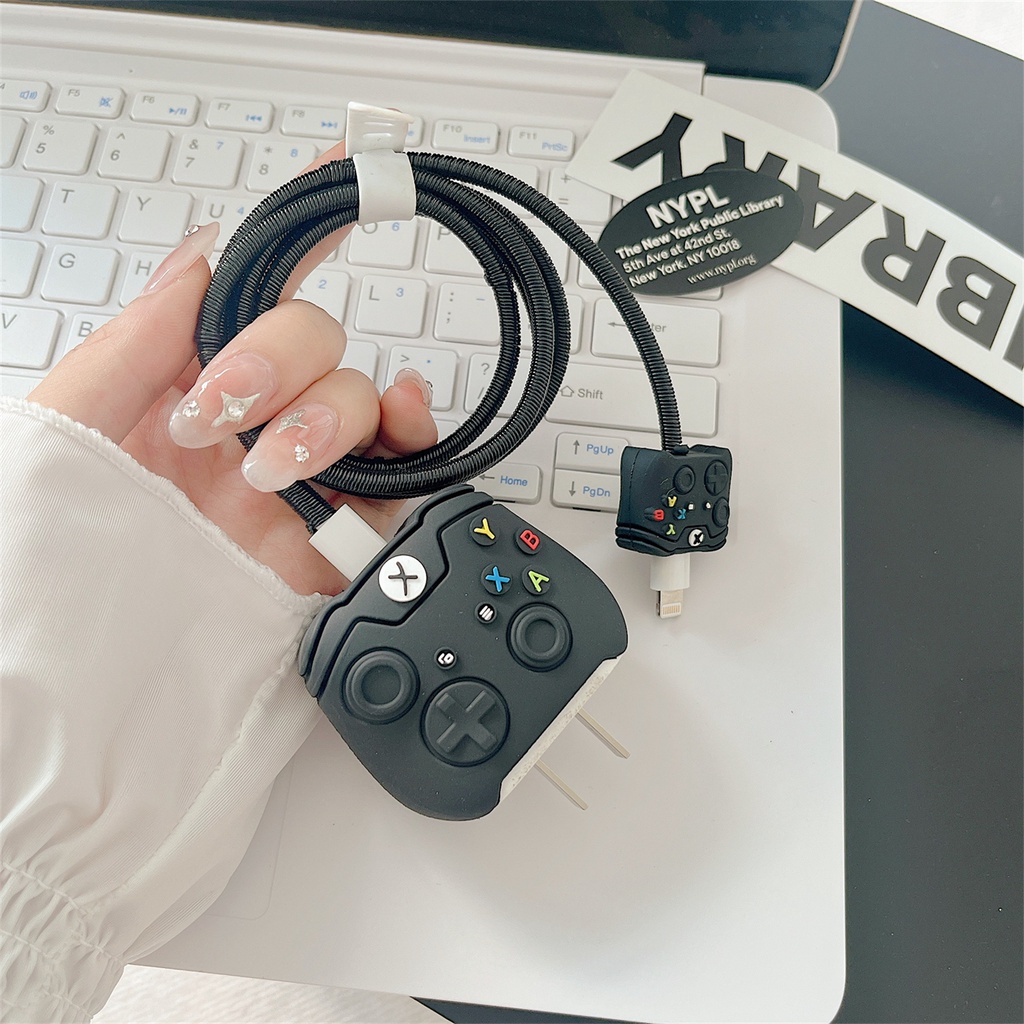 Bộ Sạc Nhanh 18w / 20w 14 Cổng USB-C 18w / 20w Hình Phi Hành Gia Hoạt Hình Bảo Vệ Cho Apple