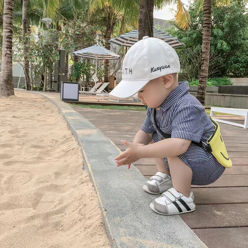 Áo Liền Quần Ngắn Tay Hoa Văn Kẻ Sọc Thời Trang Mùa Hè Dành Cho Bé Trai