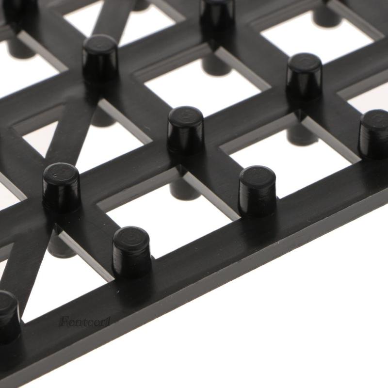 Set 1 / 4 Thảm Lót Bánh Xe Chống Trượt Màu Đen Trọng Lượng Nhẹ