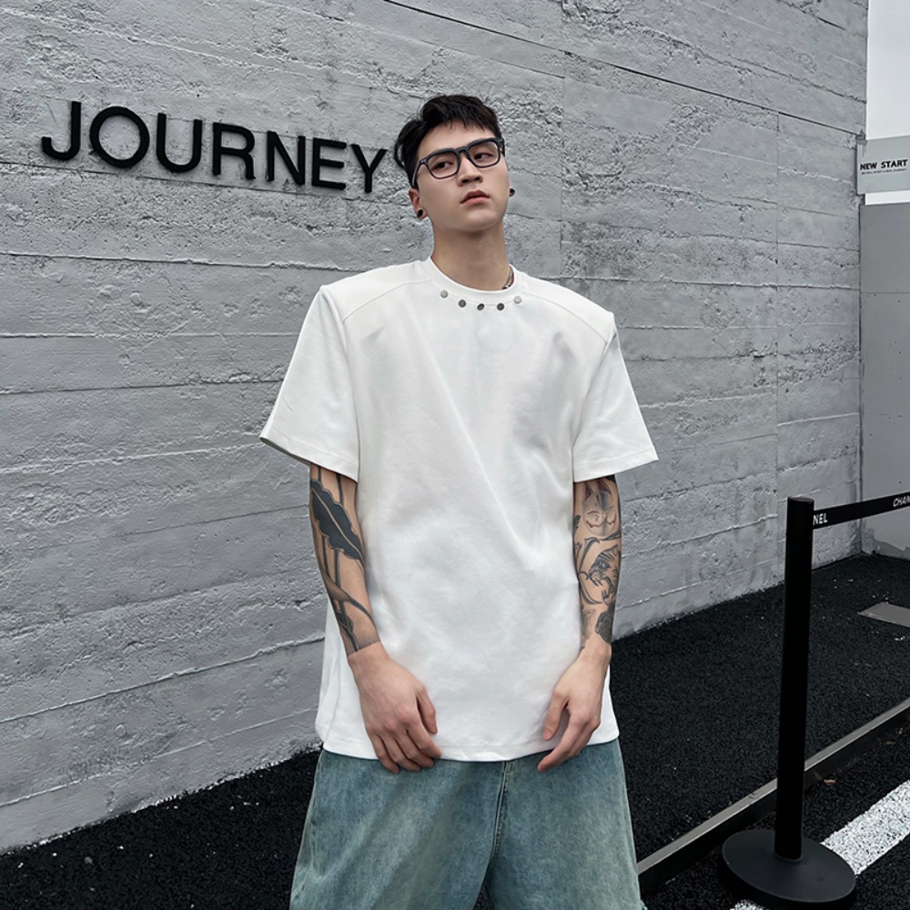 [Love Wearing Help] Áo Thun Nam Tay Ngắn Đính Đinh Tán Kim Loại Cao Cấp Phong Cách Đường Phố Hàn Quốc