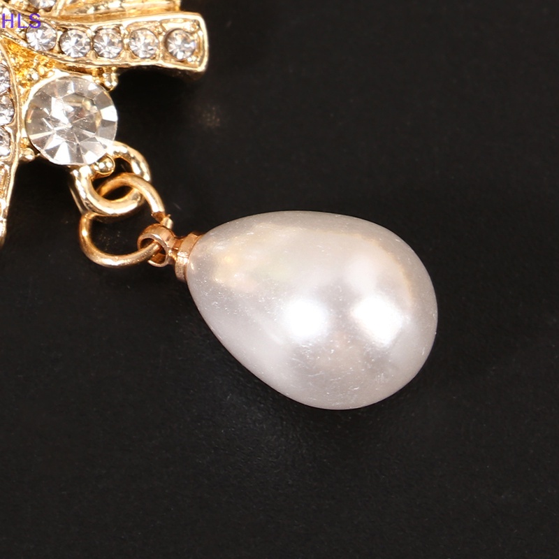 Ghim Cài Áo Hình Trái Tim Đính Đá Lụa Thời Trang