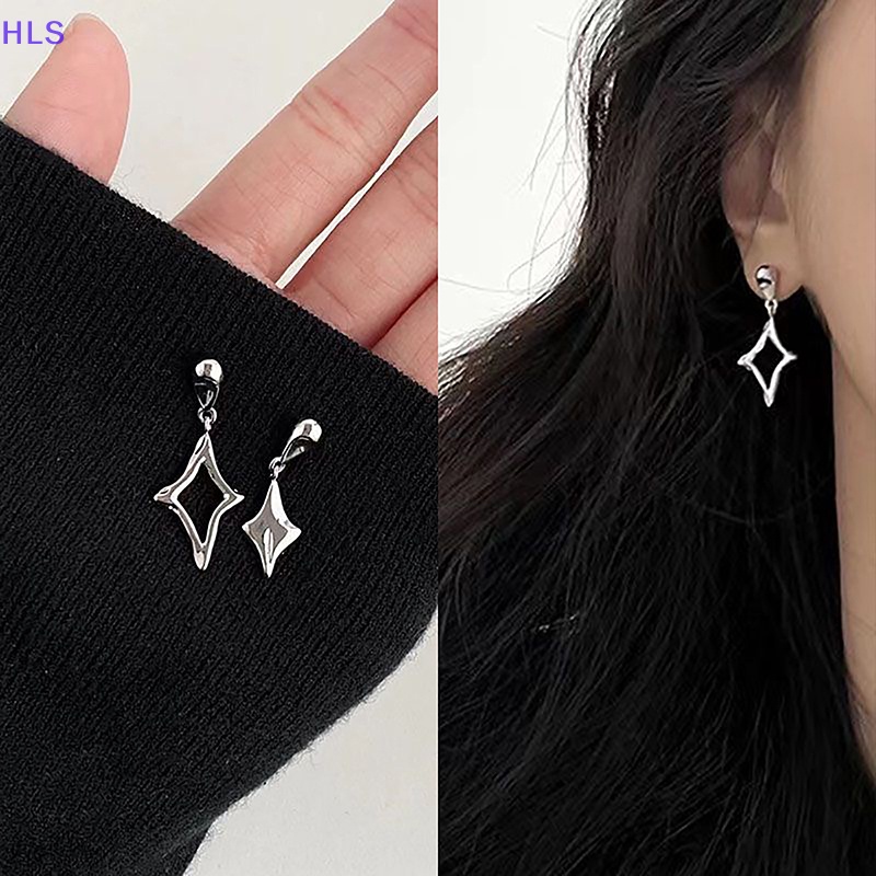 [HLS] Khuyên Tai Bạc Hình Ngôi Sao Rỗng Không Đối Xứng Đơn Giản Cá Tính Thời Trang Cho Nữ