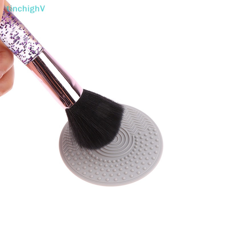 Tấm Silicone Vệ Sinh Cọ Trang Điểm Nền Tiện Dụng