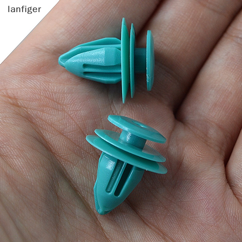 Set 100 Đinh Tán Phụ Tùng Cao Cấp Cho Xe Ô Tô Toyota Chrysler EN