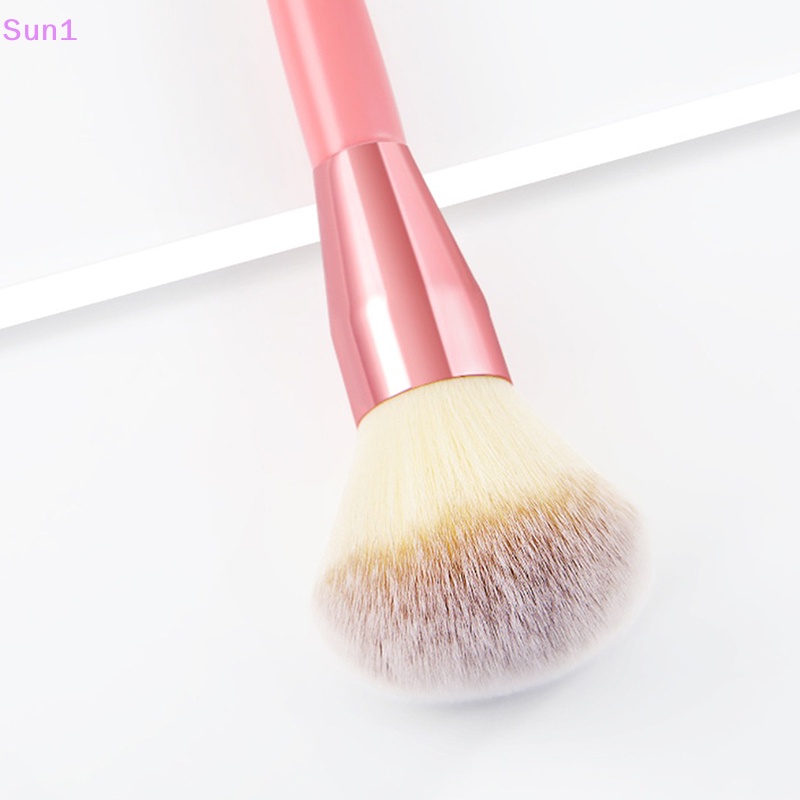1 Cọ Trang Điểm Mặt Cỡ Lớn Tiện Dụng