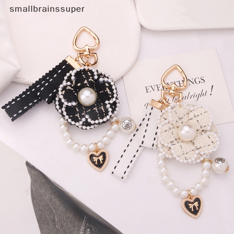 Móc Khóa Nhỏ Hình Hoa Trà Vải Đính Ngọc Trai Màu Sáng Thời Trang Cho Nữ SBS