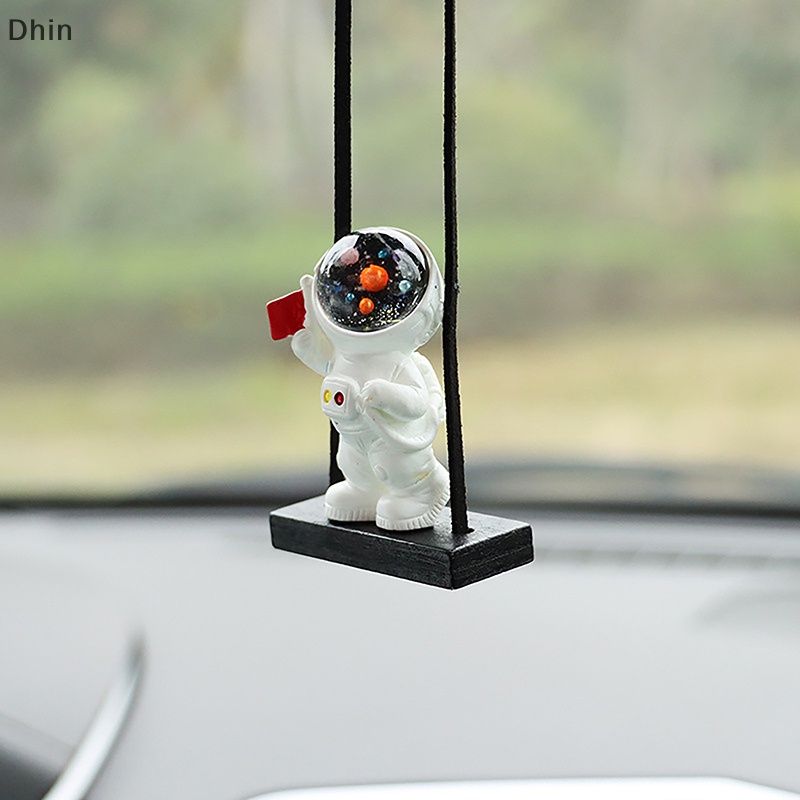 [Dhin] Creative astronaut car pendant rearview mirror pendant back packaging accessory COD