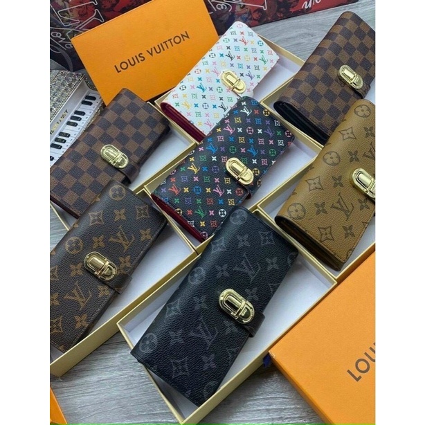 Ví L.V khoá gài sang - xịn hàng cao cấp