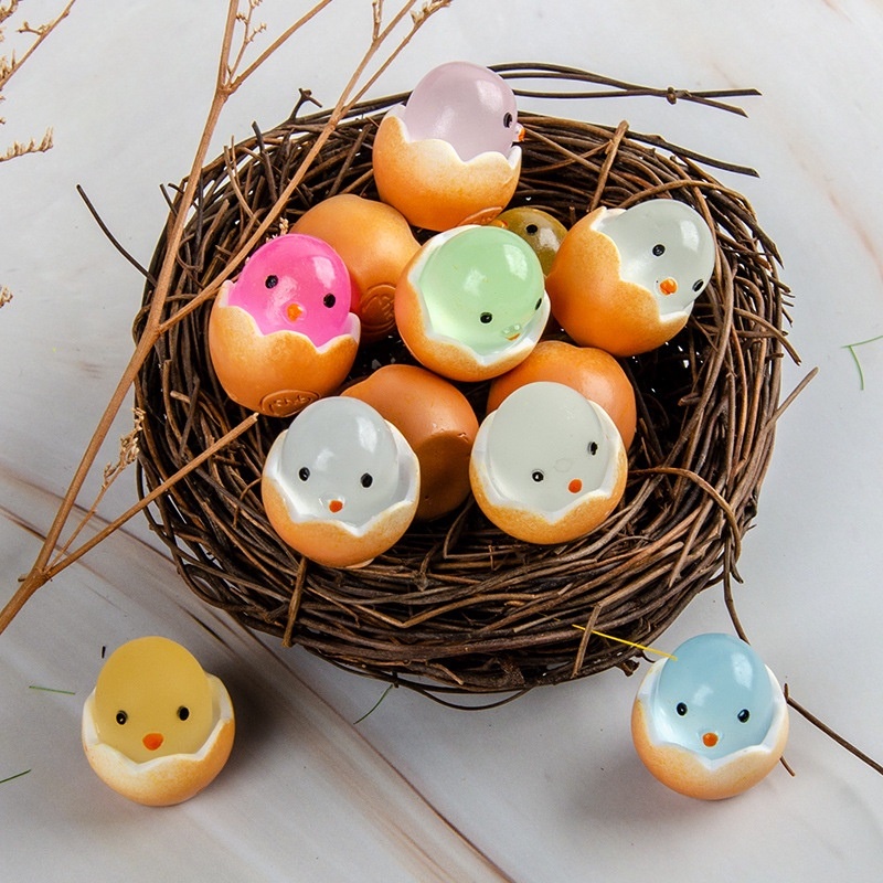 Vương Miện Trang Trí Xe Hơi Hình Gà Đẻ Trứng Phát Sáng Độc Đáo