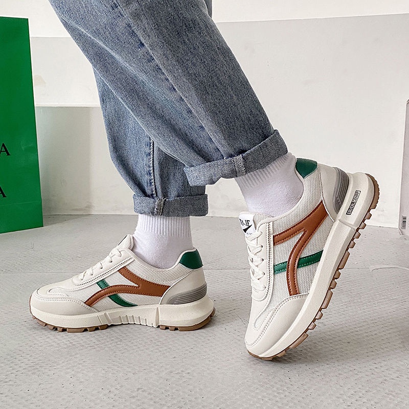 Miss o3o Giày Thể Thao Nữ Nữ Đế Dày đáy phẳng Đế Siêu Nhẹ Thoáng Khí Retro Thời Trang Thiết Kế Mới Cho Nữ 34Z080703