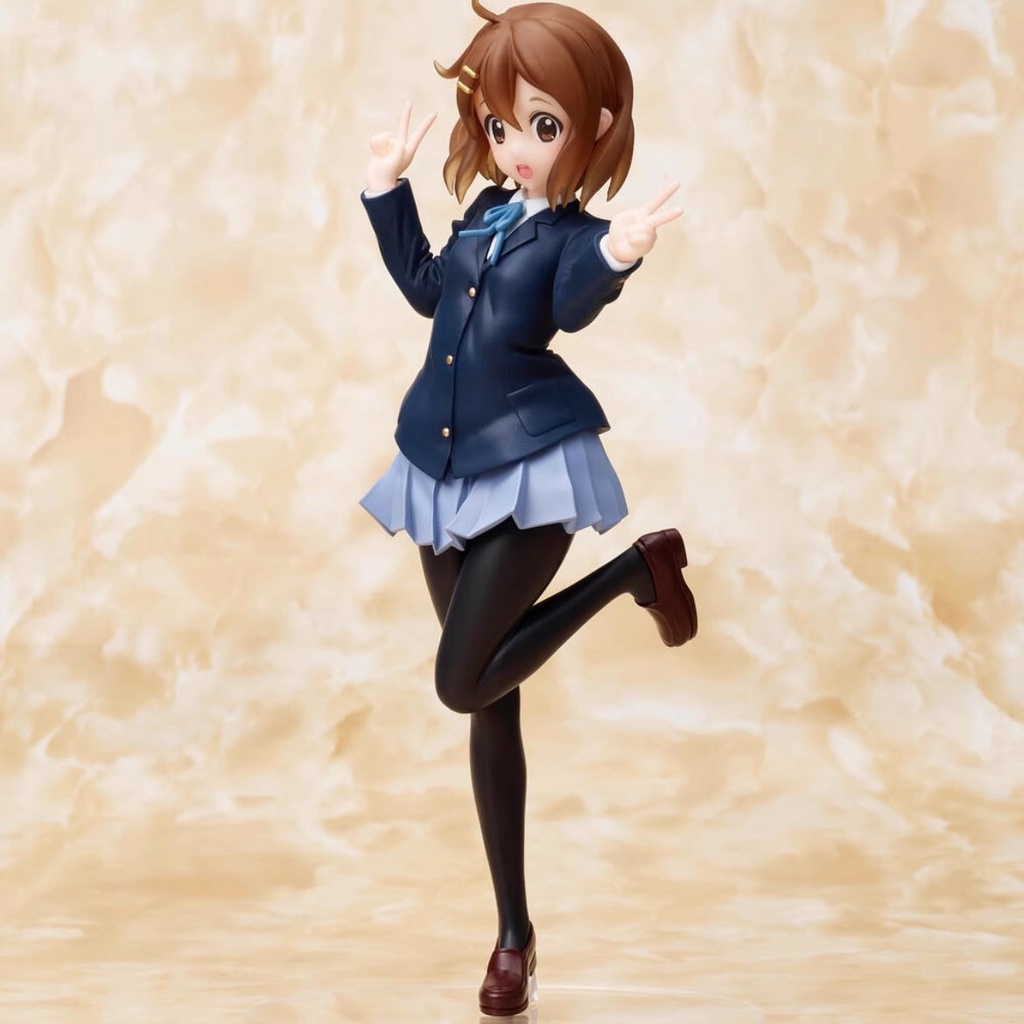 Anime mô hình k-on!Hirasawa yui  17cm hình mô hình taito coreful acgn cô gái trẻ xinh đẹp hình búp bê trang trí mô hình