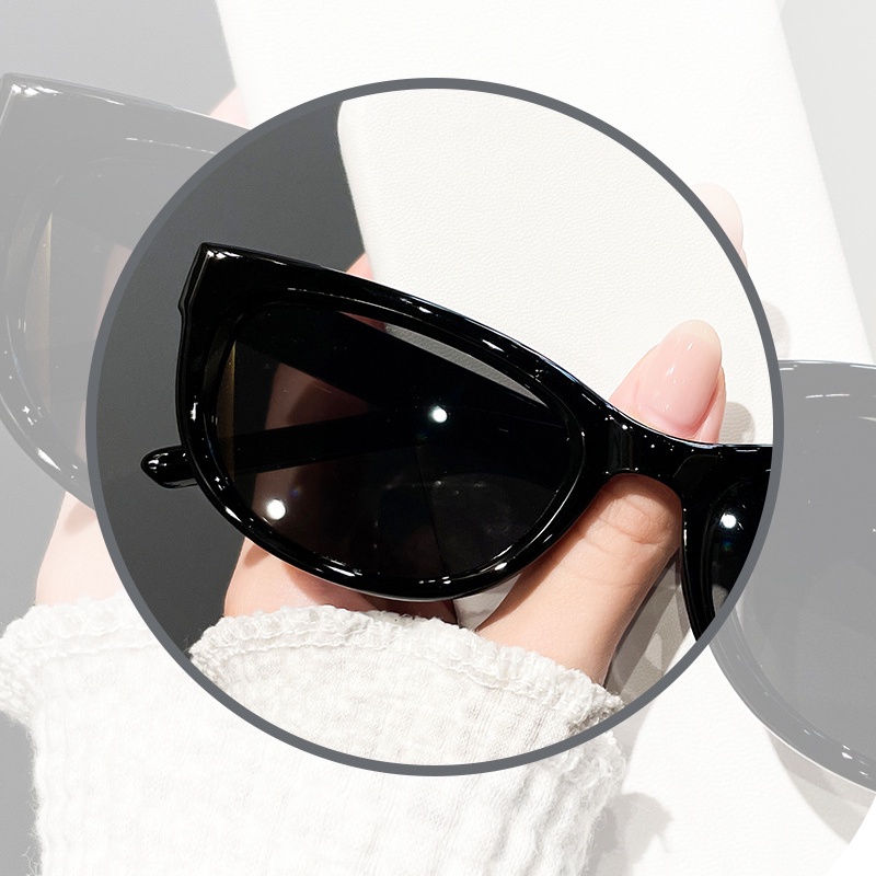 Kính Mát Mắt Mèo Chống Tia UV400 Thời Trang Mới Cho Nữ