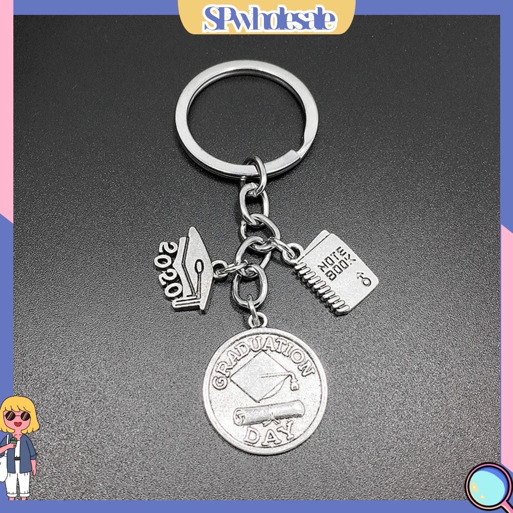 <SPwholesale> Móc Khóa Hình Nón Tốt Nghiệp 2020 Bằng Hợp Kim Có Giá Đỡ