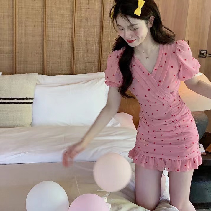 Đầm Ngắn Tay Cổ Chữ v Màu Hồng Ngọt Ngào xhd059