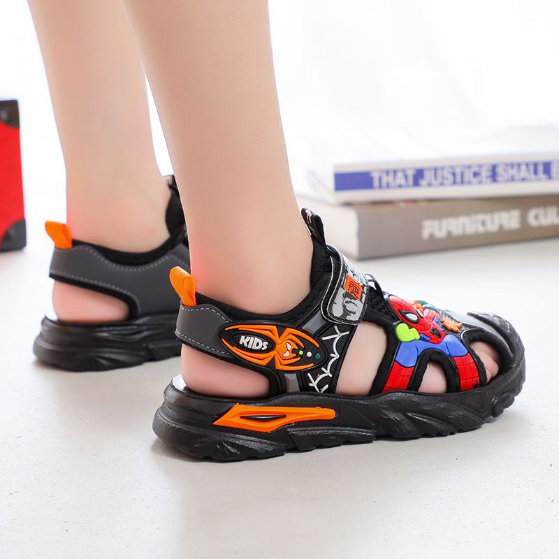 Giày Sandal Đi Biển Chống Trượt In Hình Người Nhện Thời Trang Mùa Hè 2023 Cho Bé Trai Tiểu Học