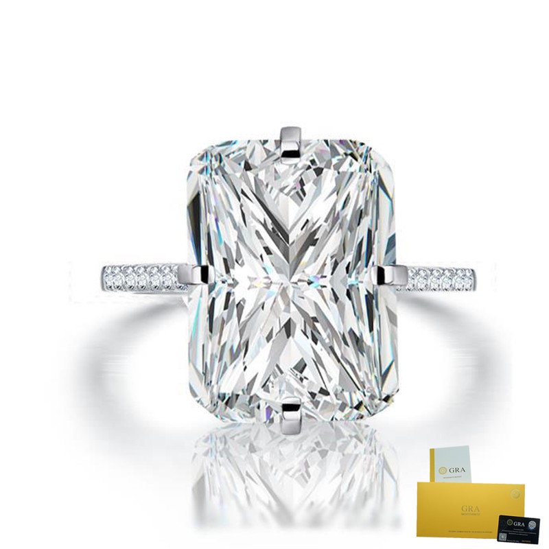 Nhẫn Cưới Mặt Vuông Đính Hạt Kim Cương Sang Trọng