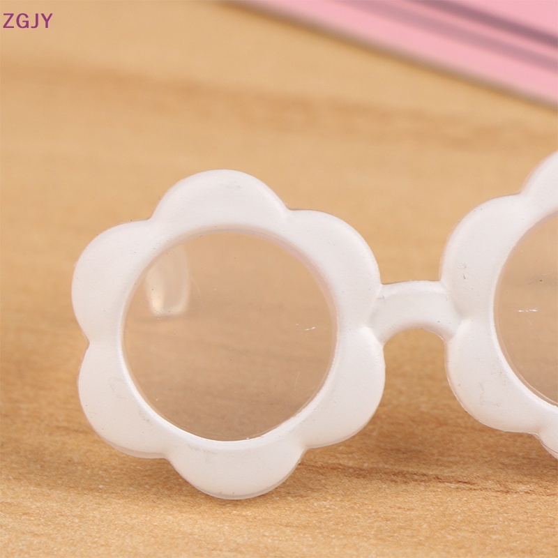 Kính Mát Gọng Nhựa Hình Bông Hoa Tỉ Lệ 1 / 6 Cho Búp Bê Mới
