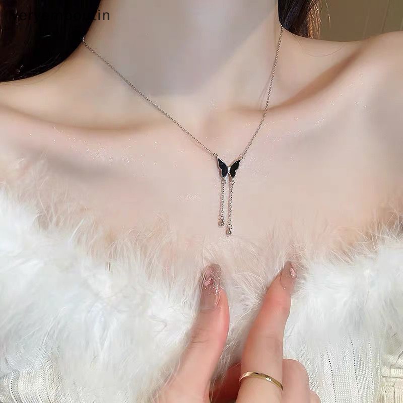 Vòng cổ Nhiều Lớp Mặt Hình Bướm Đen Phong Cách Cổ Điển Thời Trang Cho Nữ