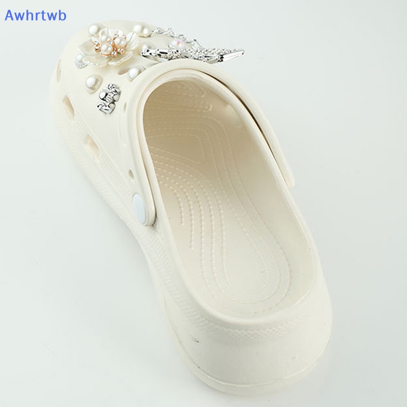 1 Bộ Phụ Kiện Trang Trí Giày Hình Giày Croc Đính Ngọc Trai / Bướm / Hoa Có Thể Tháo Rời Cho Bé Mới