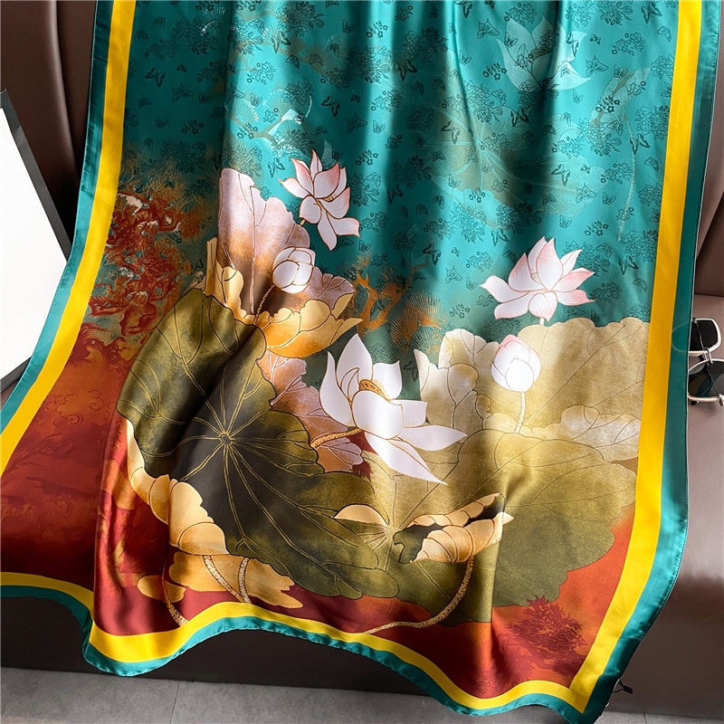Khăn Choàng Lụa Chống Nắng Dáng Dài Cỡ Lớn 180 X 90CM In Họa Tiết Hoa Sen Sang Trọng Cho Nữ